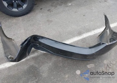 2016 Toyota Corolla Le Plus z USA, uszkodzony, nr VIN 2T1BURHE8GC624081